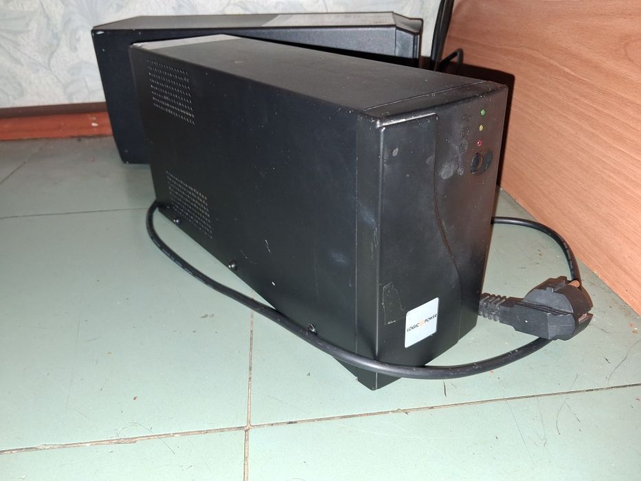 ДБЖ APC Smt-750i та Logic Power 650ВА, обмін