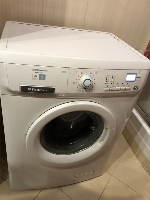 Ремонтирую стиральные и посудомоечные машины все районы города .