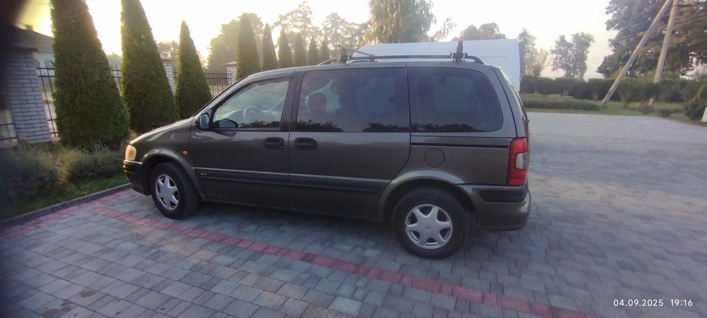 Opel Sintra мінівен