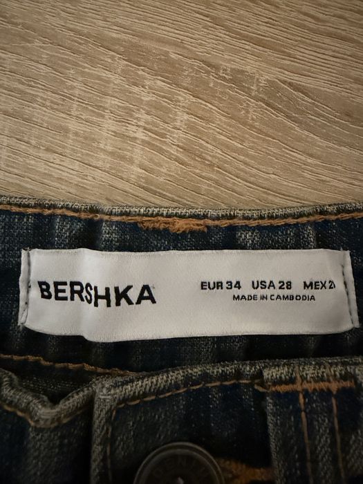 Джинси бегі BERSHKA, розмір 34