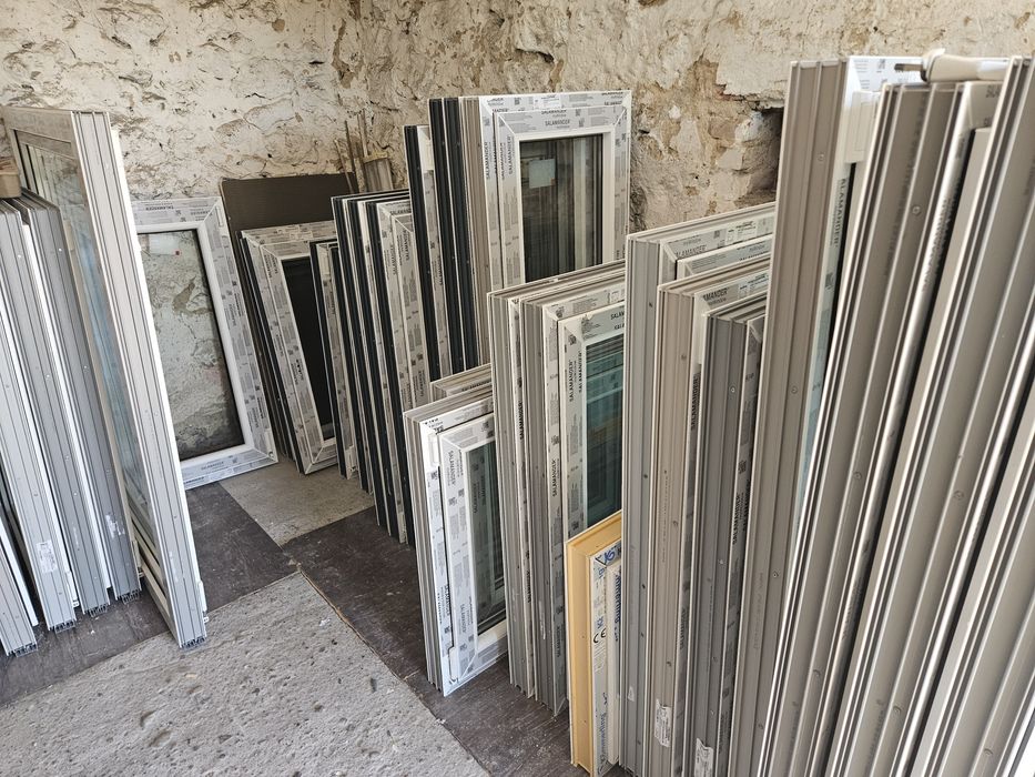 Okna Pcv -sz100x100wys- (15szt) Nowe