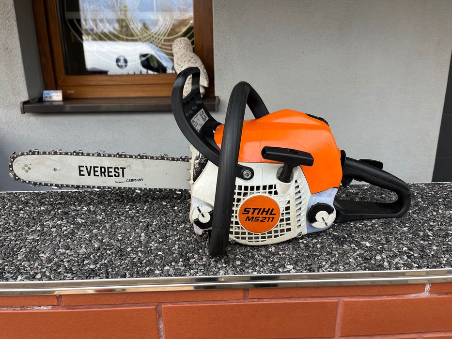 Piła spalinowa Stihl MS 211 ( 180 , 260 )