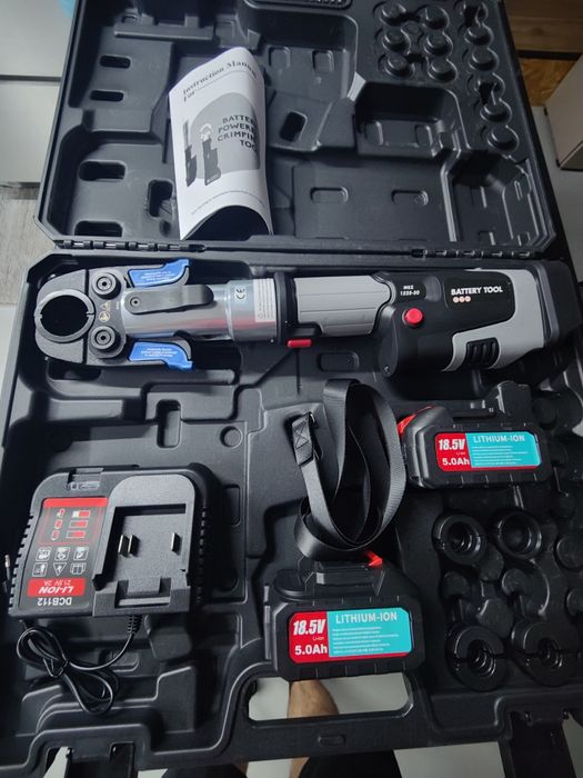 Máquina cravar multicamada a bateria