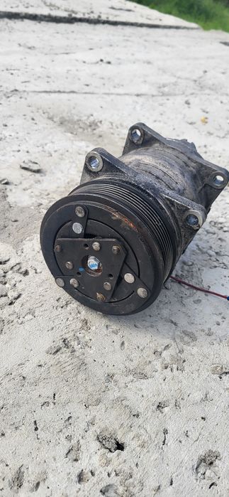 Компресор кондиціонера спрінтер 906