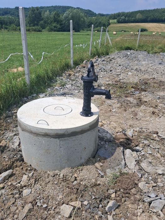 Kopanie studni - czyszczenie