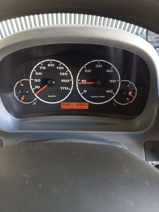 Autocaravana Burstner elegance 685