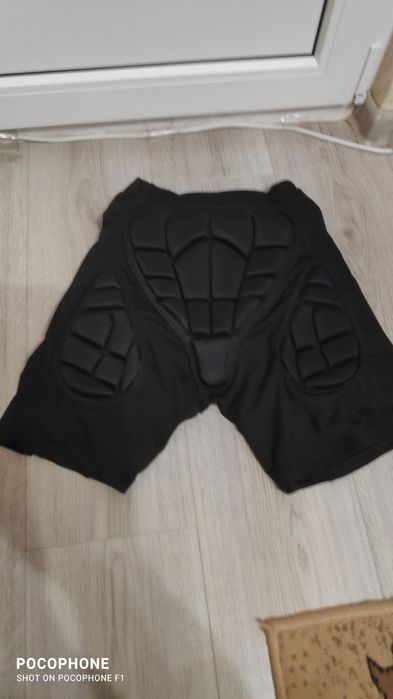 Шорти GILBERTі VEPAUS (захисні).