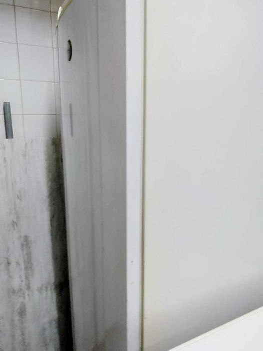 Fogão, arca, mesas, cadeiras