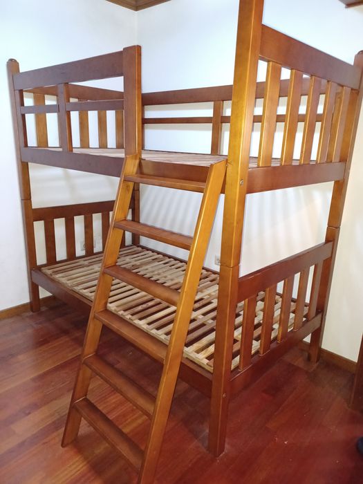 Beliche de madeira maciça64575275228289120