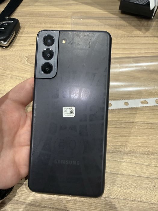 Samsung Galaxy S21 5G    128GB