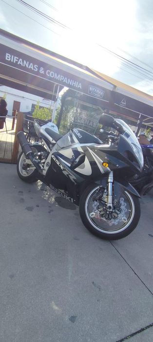Suzuki GSXR 750 k1