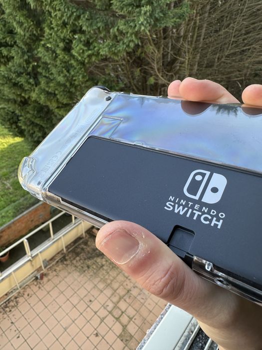 Nintendo Switch OLED – Pack Completo (Como Nova)