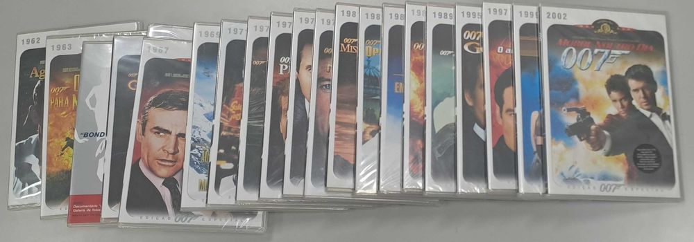 Pack 1 com 25 Filmes do 007 (21 Novos e Selados), Inclui o Spectre