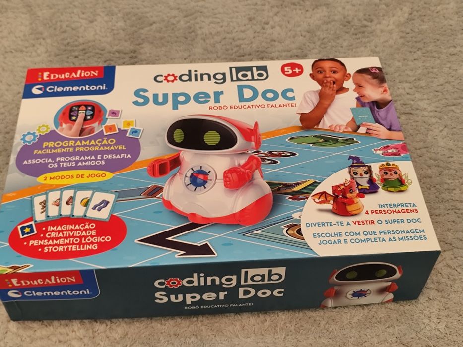 Super Doc - Robô Educativo Falante
