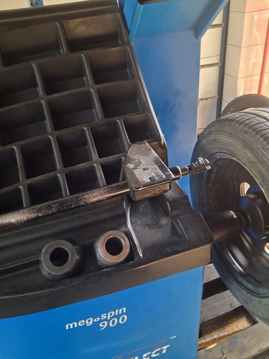 Wyważarka hofmann megaspin m900p, sonar,uchwyt pneumatyczny