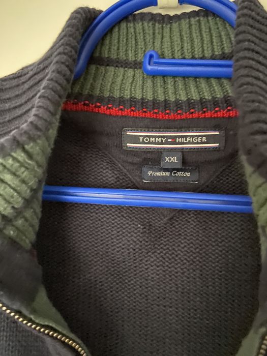Tommy Hilfiger -rozpinany sweter