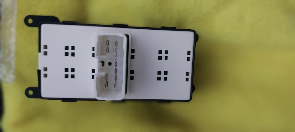 Кнопки,  управління,  склопідйомник  Kia, Hyundai