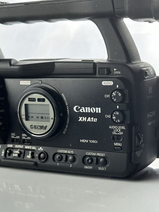 Canon XH-A1S (HDV 1080i)