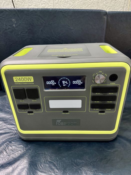 Зарядна станція Fossibot F2400 (2048 Вт·год / 2400 Вт) LiFePO4 / UPS