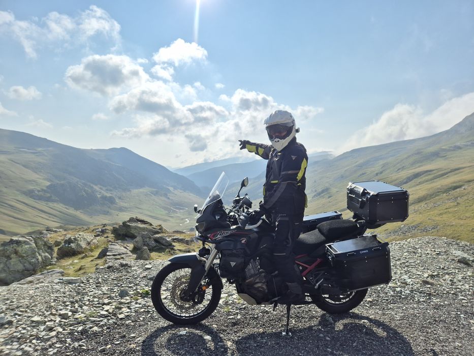 Honda Africa Twin CRF 1100 Manual