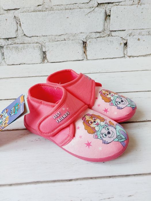 Kapcie dziecięce dziewczęce na rzep do przedszkola 29-30 19 cm nowe