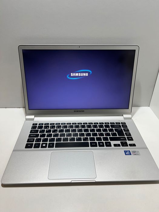 Samsung 900X i5 NP900X4D 8Ram