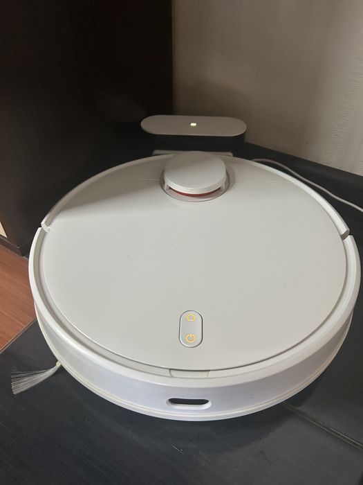 Робот-пилосос з вологим прибиранням Xiaomi