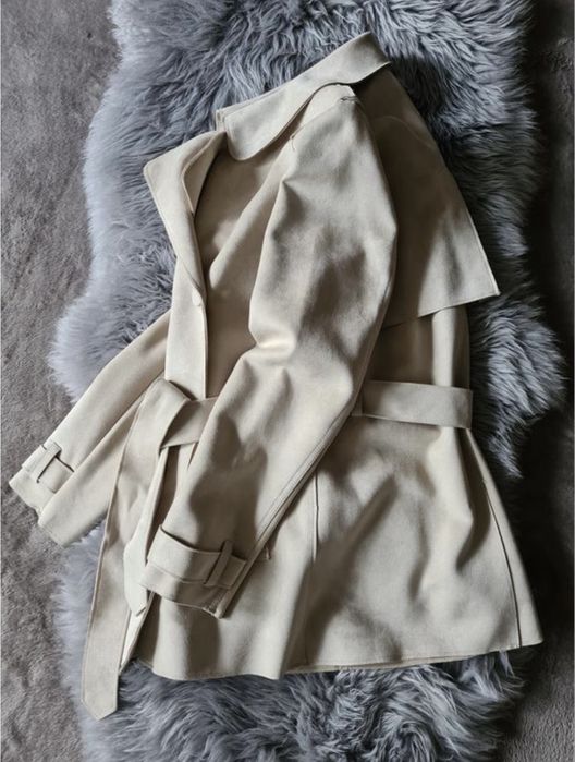 Жіночий тренч Zara молочний замшевий