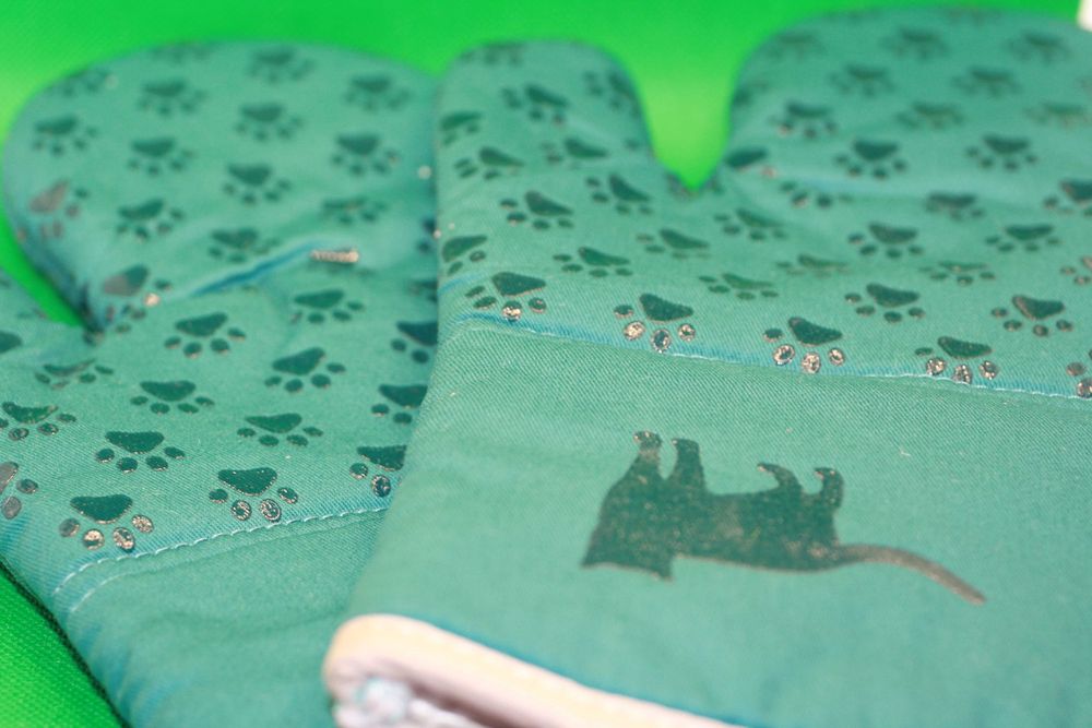 luvas e pegas para forno com motivos de Gatos e Suportes para Panelas