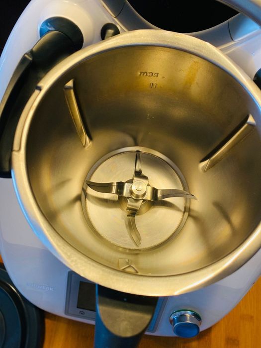 Vendo Bimby Tm5 bom estado