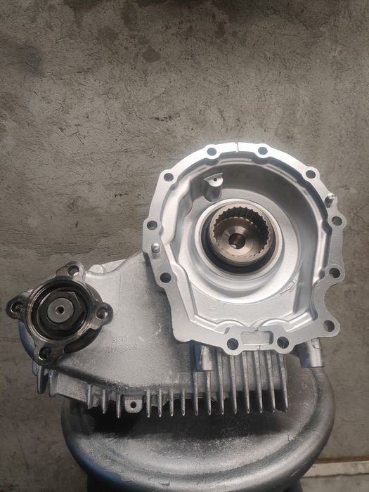 Skrzynia rozdzielcza reduktor rozdzielacz MERCEDES 4-MATIC W211 ,E211