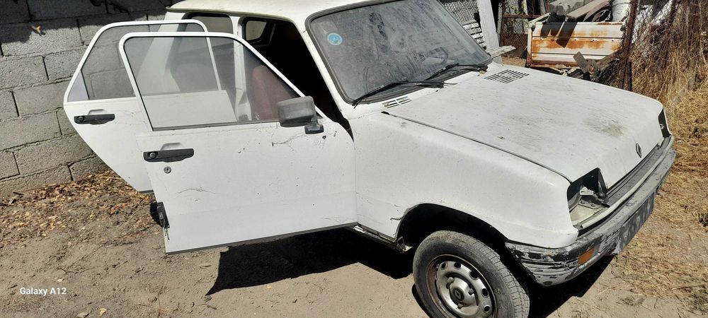 Vendo inteiro Renault 5