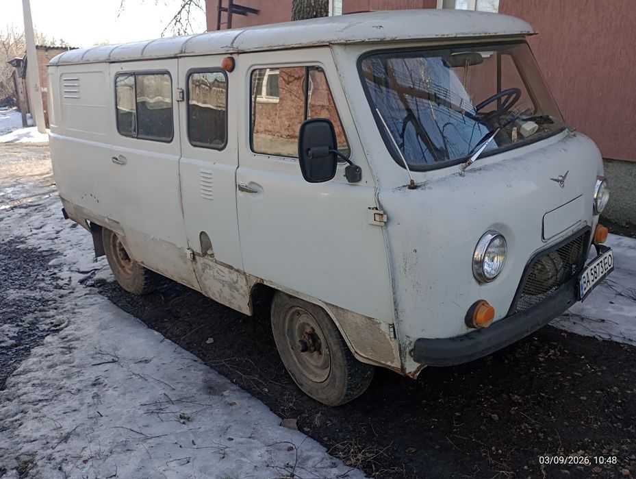 Продам УАЗ 3909 буханка