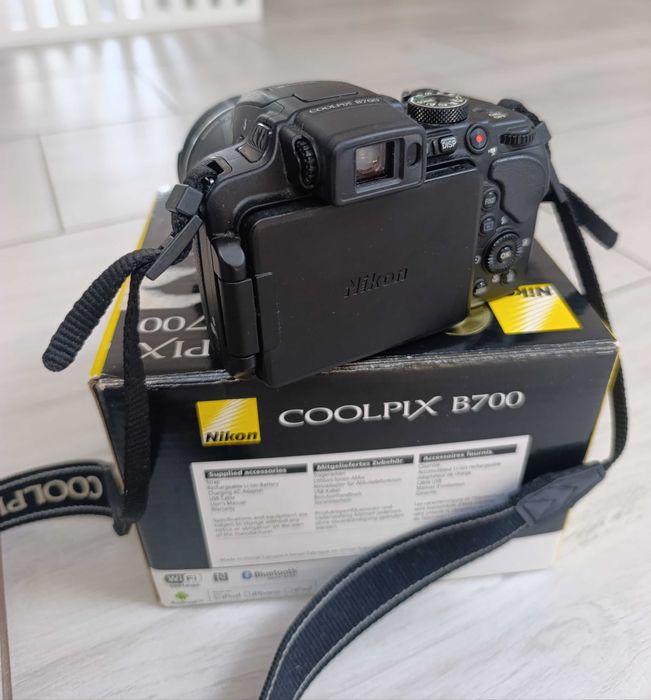 Nikon Coolpix B700 + torba GRATIS