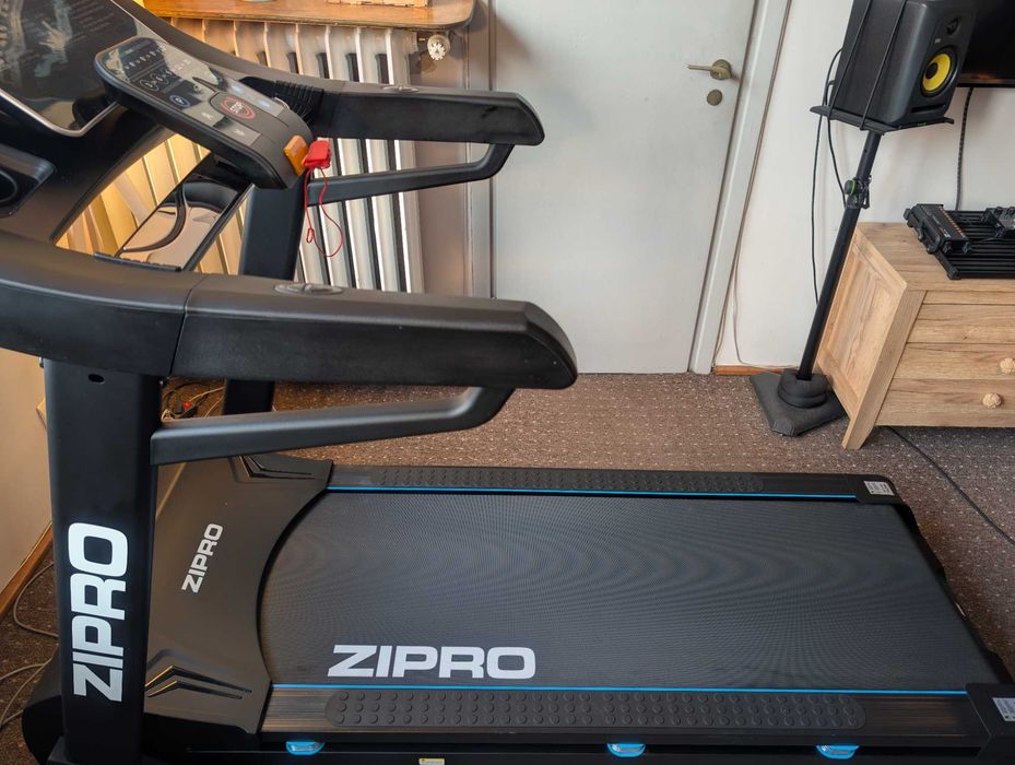 Bieżnia Zipro Dream