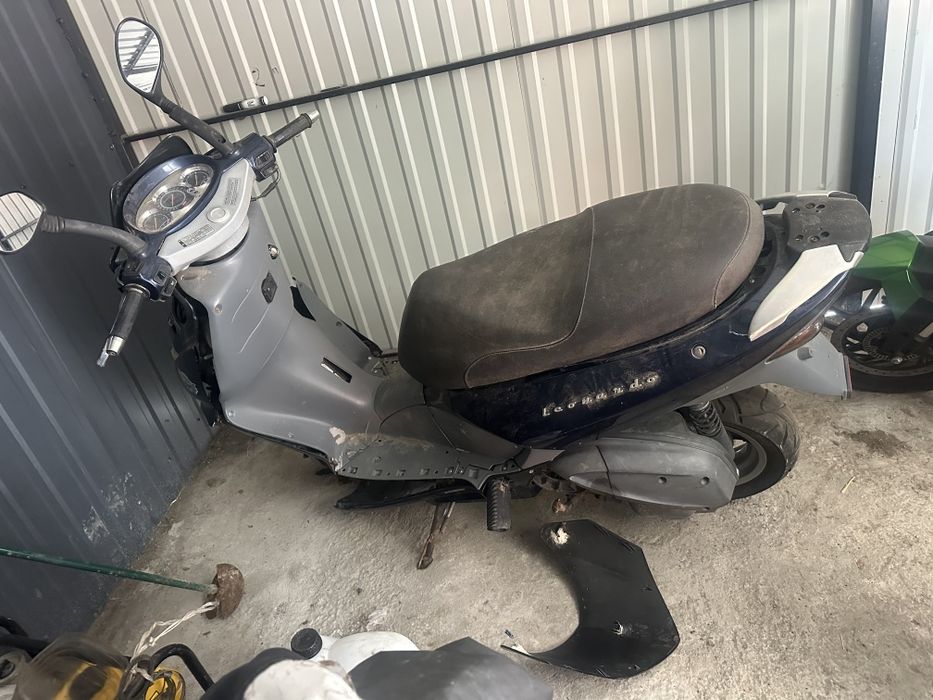 Aprilia leonardo