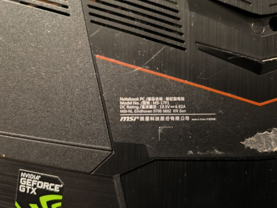 MSI laptop 17cali  gamingowy idealny do codziennego użytku.