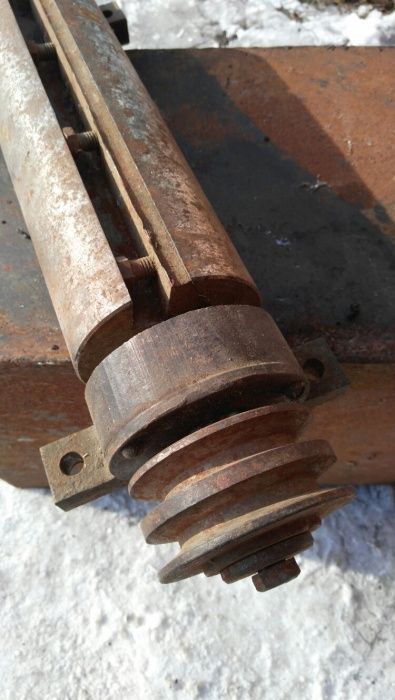 Продам вал промышленный стругальный для цыркулярки.