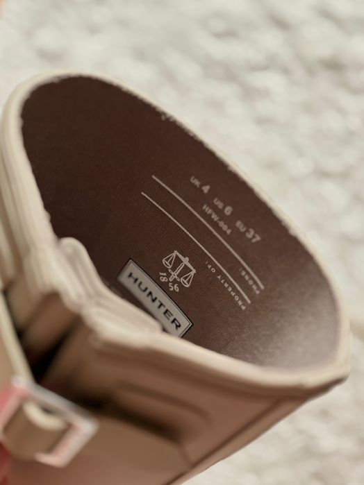 Nowe kalosze Hunter basic beżowe beż beige classic klasyczne długie Classic tall