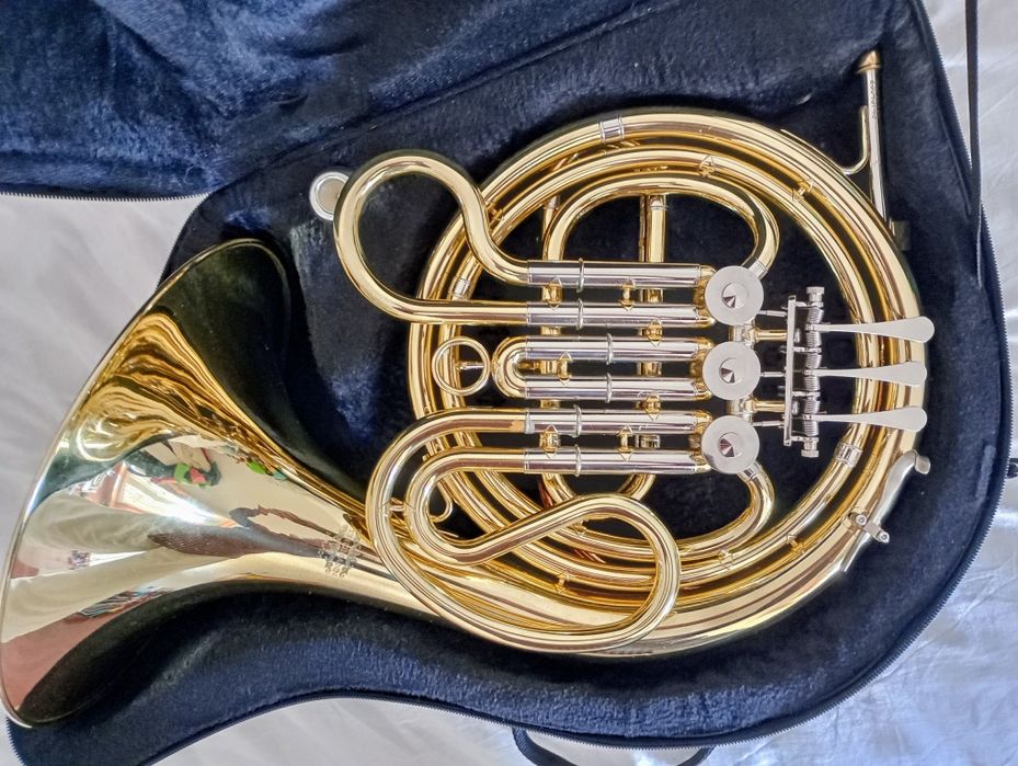 Trompa Thomann F (reservada)