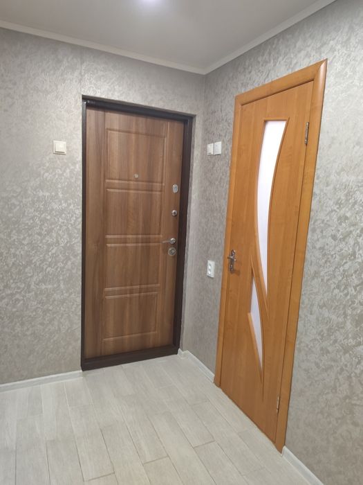 Продам 3-кімнатну квартиру у Шевченківському районі