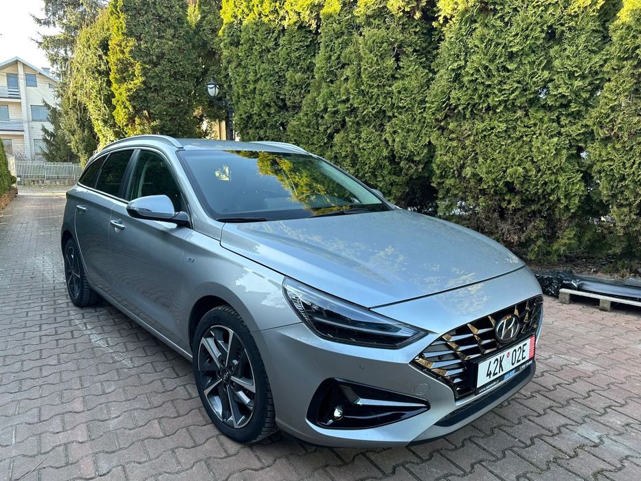 Hyundai I30 2022 Bezawaryjny silnik 1.6D Hybryda Kamera Asystent Full LED Automat