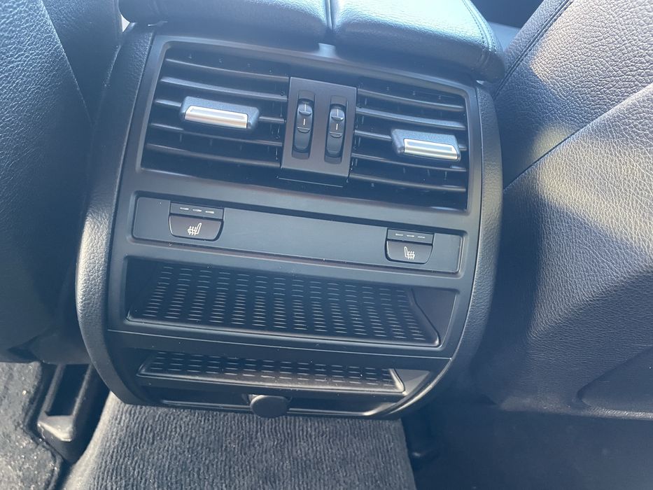 В Продажі BMW F10 2015 рік