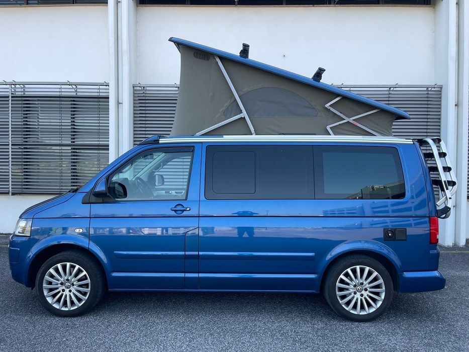 VW California Comfortline T5 Cxa DSG 7 (automática) 180hp bi-turbo