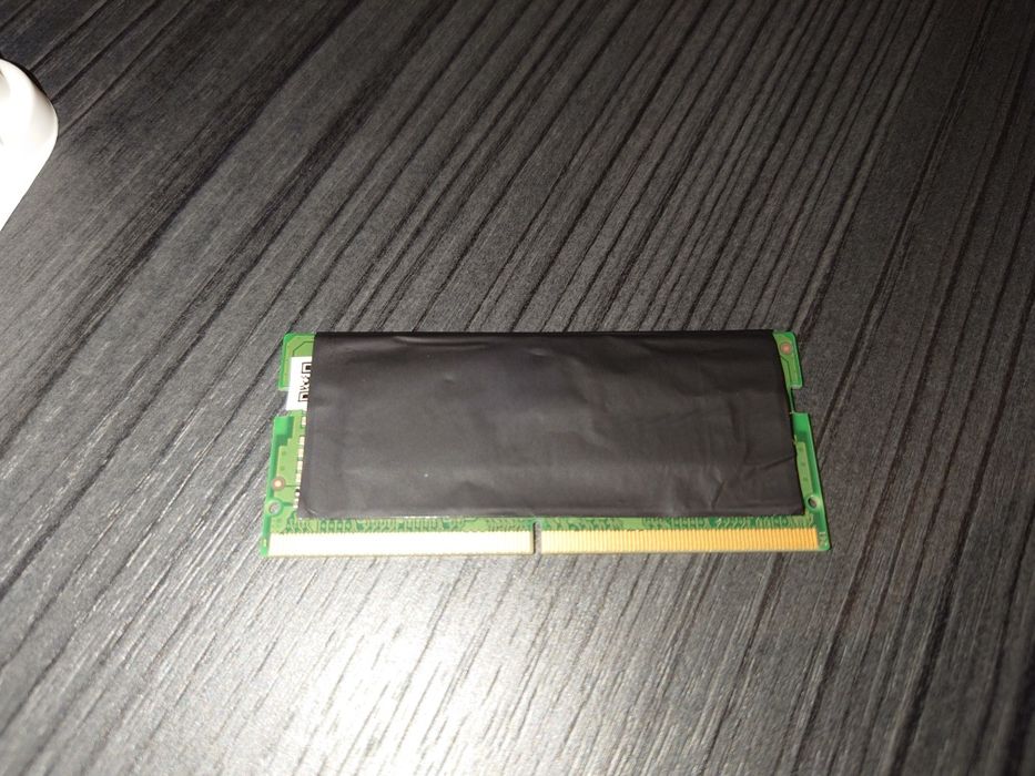 Оперативна пам'ять для ноутбука Samsung SO-DIMM DDR5 8GB 4800 MHz
Об'є