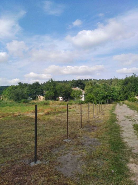 Продається будинок біля річки Десна в мальовничому селі Євминка