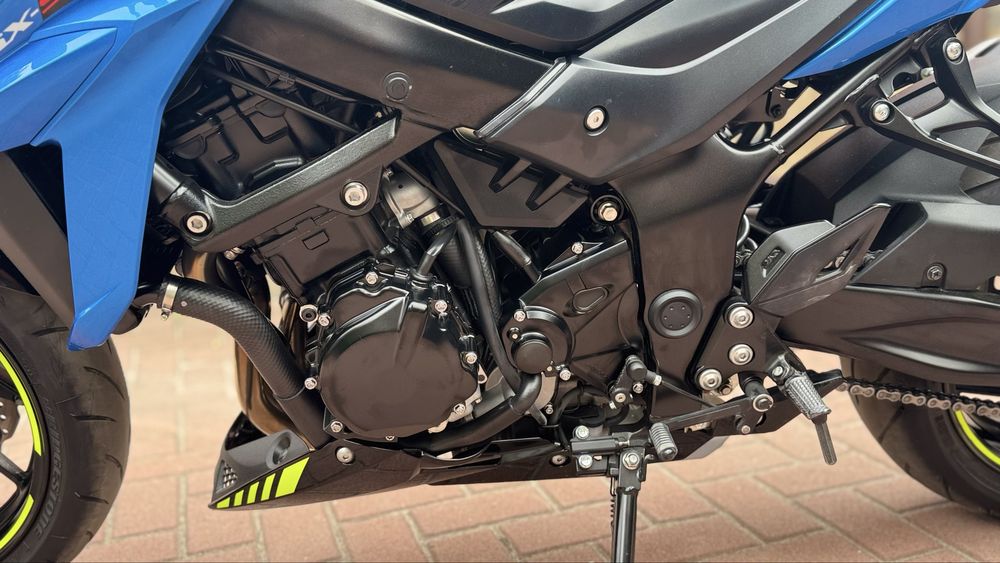 Suzuki GSX-S750 Сузуки 2021 рік