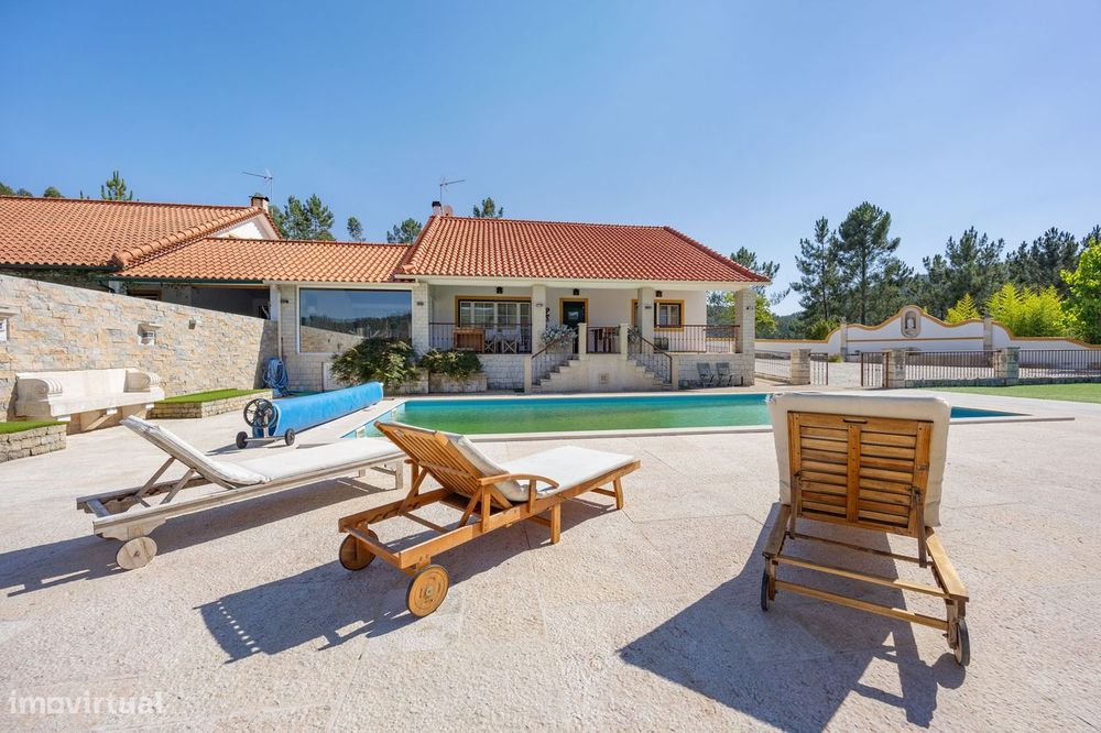 Moradia T4 | Piscina e Jardim | Vista Rio Zezêre | Dornes