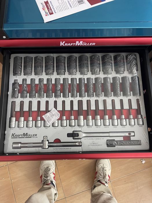 Carrinho de 7/7 gavetas cheias