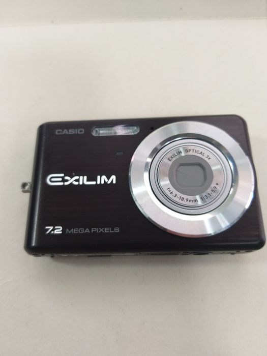 Фотоапарат Casio EX-Z77